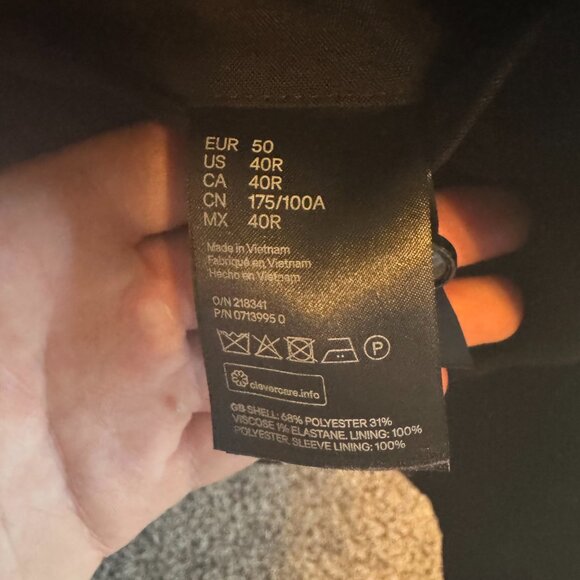 H&M Full 2 Piece Black Suit - Picture 3 of 5